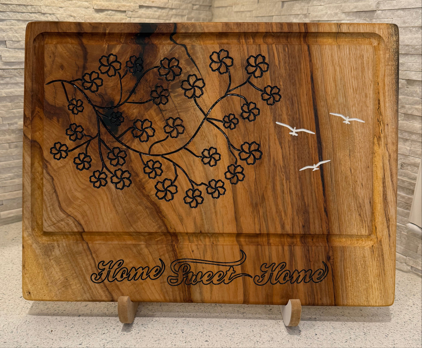 Elm Cutting board
